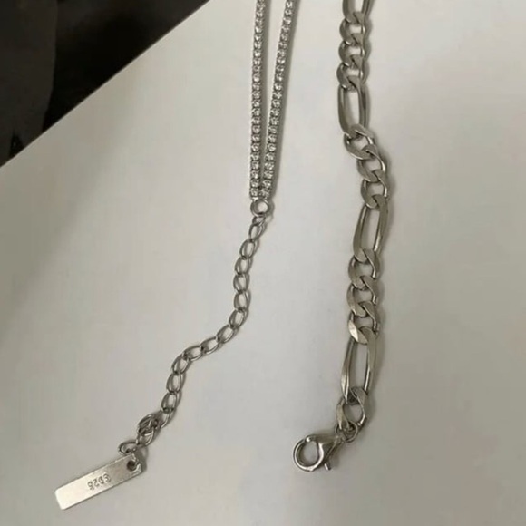 COPY - Sterling Silver Crystal Pave Chain Link Choker Necklace
Brand New - Picture 5 of 6